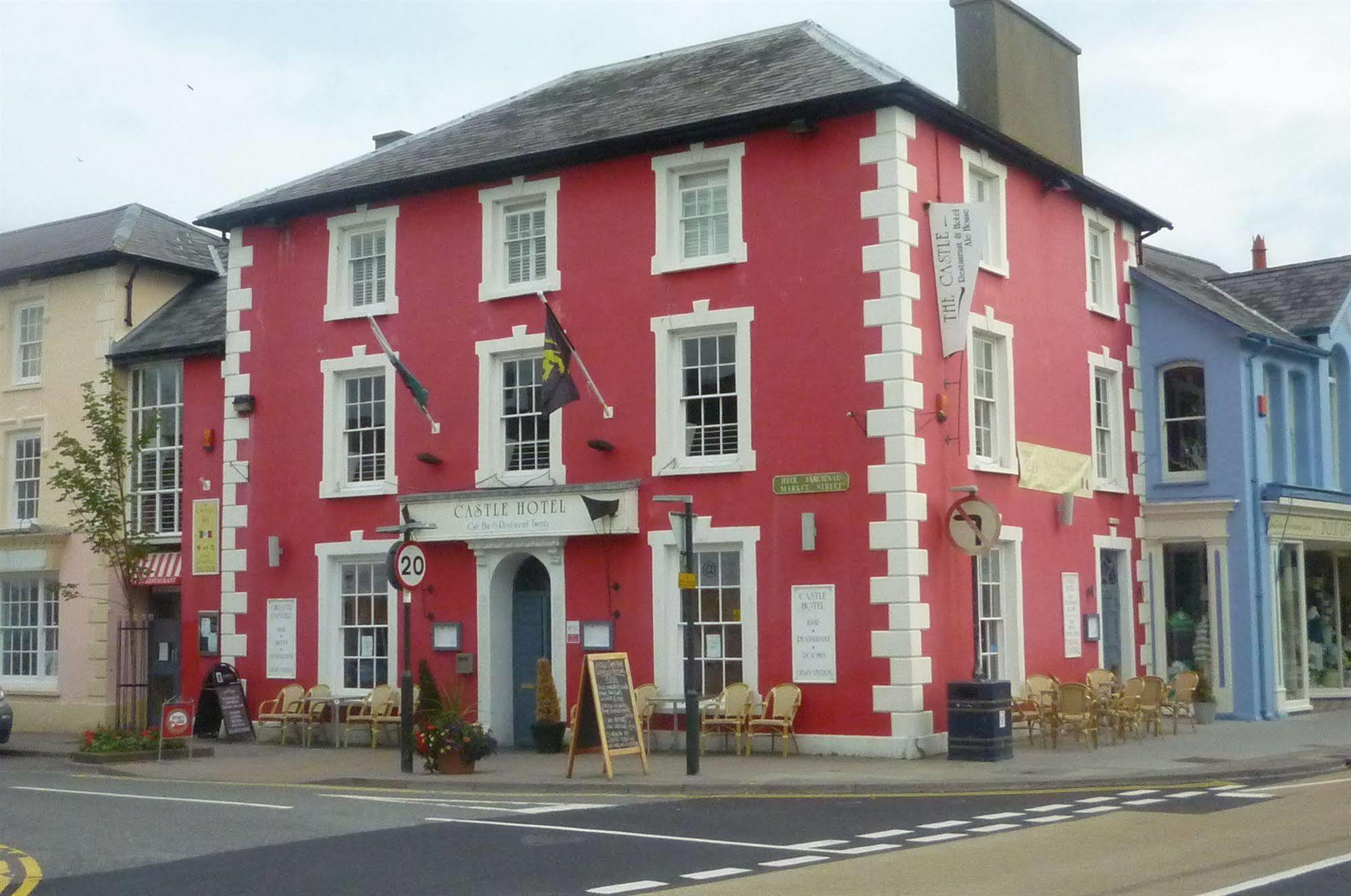 Castle Hotel Aberaeron Eksteriør billede
